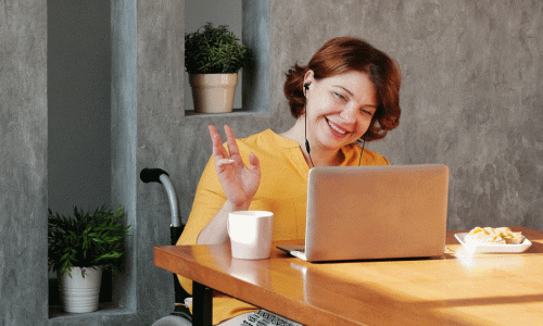 photo-of-woman-smiling-while-using-laptop-4064641 (1)